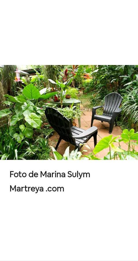 Homestay Jardin De Naipi Puerto Iguazu